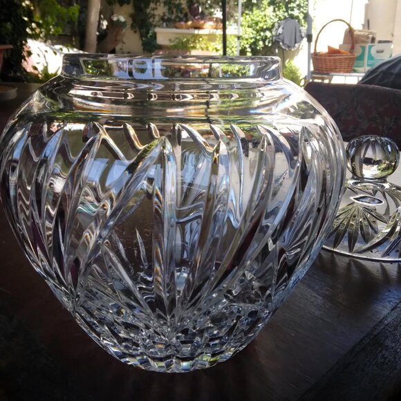 Vintage Deep Cut Heavy Clear Crystal Glass Lidded Temple/Ginger Jar - Picture 7 of 11